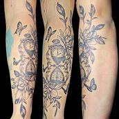 Arm Tattoo. Ilustração tradicional, e Desenho de tatuagens projeto de jsambolinart - 11.02.2025