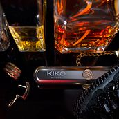 Un toque de lujo. Photograph, Product Photograph, Digital Photograph, and Photographic Lighting project by Eva Ceprián - 02.13.2025