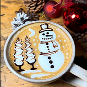 Winter Wonderland Latte Art. Un proyecto de Dibujo y Artesanía de Goran Dujic - 17.02.2025