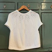 2.º projeto do curso "Design e confecção de roupas de tricô sem costura com agulhas circulares", numa versão mais leve para dias quentes. =) . DIY, Seni, Kerajinan, Desain Tekstil, Dan Merajut proyek oleh Catarina Cerol - 02.20.2025