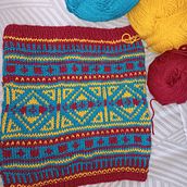 Cuello de punto con la técnica jacquard . Accessor, Design, DIY, Fashion Design, Fiber Arts, Knitting, and Textile Design project by Elena - 02.22.2025