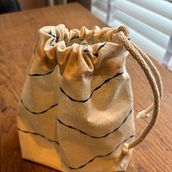 Back to my sewing machine. Sewing, and Textile Design project by Luz - 02.23.2025