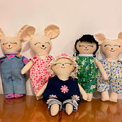 Mis Ternuritas. Arts, Crafts, Instagram Photograph, Mobile Photograph, Patternmaking, Dressmaking, Product Photograph, Sewing, Social Media, To, and Design project by sandra salamanca - 03.05.2025