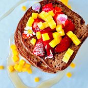 Chocolate Vegan French Toast. Digital Photograph, Food Photograph, Instagram Photograph, Lifest, le Photograph, Mobile Photograph, Photo Retouching, Photograph, Product Photograph, Social Media, Food St, and ling project by valentinaisabel - 03.11.2025