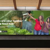 Happy People's Food. Un proyecto de Br, ing e Identidad, Diseño gráfico, Estrategia de marca						 y Diseño de Simon Salawu - 12.03.2025