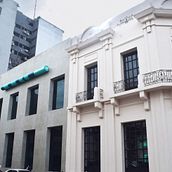 2 Estilos Aquitectonicos en el Centro de Asuncion. . % Romii Invernizzi tarafından hazırlanan Fotoğrafik Kompozis, on, Fotoğrafçılık, Ve Dijital Fotoğrafçılık projesi - 03.13.2025