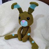 Conejito amigurumi  . % Breeskin Villalobos Gil tarafından hazırlanan Amigurumi, Tığ işi, Kendin Yap, El, af Sanatları, Tekstil Tasarımı, O, Ve uncak Tasarımı projesi - 03.14.2025