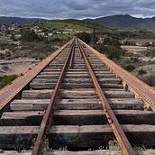 Fiscal Bridge. Photographic Composition, Photograph, and Digital Photograph project by diegoramirezsantibanes - 03.27.2025
