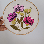 Pink flowers. Een project van Borduurwerk, Schilderij, Aquarelschilderen y Textielontwerp van giselle nascimento - 02.04.2025