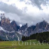 Entre montañas - Between  Ein Projekt aus dem Bereich Fotografische Komposition, Fotografie, Digitalfotografie, Fotoretuschierung und Farbenlehre von onixcf - 06.04.2025