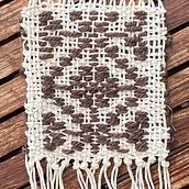 Patrón con telar. Arts, Crafts, Fiber Arts, Interactive Design, Pattern Design, and Weaving project by ROSA G - 04.15.2025