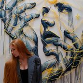 “Selenelion” — Embroidering Celestial Phenomena on Tulle. Un projet de Broderie , et Art textile de Kathrin Marchenko - 16.04.2025