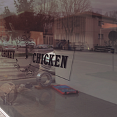 REDISEÑO CHOCKEY CHICKEN. Br, ing, Identit, Design, Graphic Design, and Logo Design project by Robert Andres Decamps De Los Santos - 04.19.2025