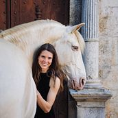 Equine photoshoot in old spanish village. Photograph project by Lucie Hyblova - 04.25.2025