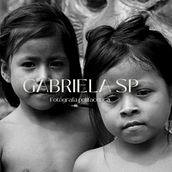 Portafolio Web GabrielaSPhoto. Br, ing, Identit, Graphic Design, Social Media Design, Web Design, Portrait Photograph, and Digital Photograph project by Gabriela Soto - 05.07.2025
