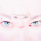 ✨🎶 HûMmM. Music Production, Creativit, Art Direction, Digital Design, Fine-Art Photograph, Music, Audio, and Sound Design project by KhåSsîldå - 05.31.2025