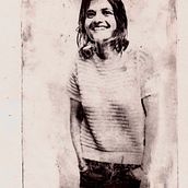 Ma fille insolée. Arts, Crafts, Film Photograph, Fine Arts, Fine-Art Photograph, Photograph, and Printing project by Sophie du Buisson - 06.18.2025