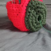 Bolso ayudante de crochet de trapill. Un progetto di Uncinetto di Melania Herrera Padilla - 19.06.2025
