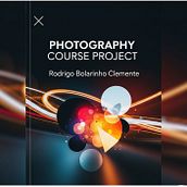 Projeto Multimédia: Fotografias Profissionais. Teoria da cor, Fotografia digital, Fotografia Lifest, le, Fotografia em exteriores, Composição fotográfica, Iluminação fotográfica, Fotografia, Autorretrato fotográfico, e Fotografia de estúdio projeto de Rodrigo Bolarinho Clemente - 10.07.2025