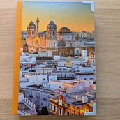 mi bitácora de viaje. Un proyecto de Artesanía, Encuadernación, Collage, DIY y Bellas Artes de virginia villar - 24.07.2025