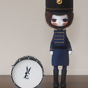 The Marching Toy Soldiers. Projekt z dziedziny Craft, DIY, Projektowanie postaci, Kreat, wność,  Tkactwo,  Sz, cie, Papercraft, Rzeźba, To i art użytkownika Yeo Mei Ying - 25.07.2025