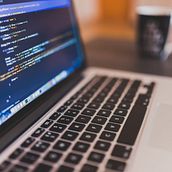 INTRODUCCION A PHYTON Ein Projekt aus dem Bereich Webentwicklung und Programmierung von lina marcela alvarez bayona - 01.08.2025