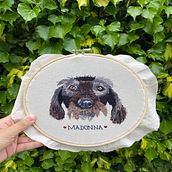 Madonna bordada. Embroider, Textile Design, Arts, Crafts, and DIY project by Javiera Fuenzalida Carvallo - 08.01.2025