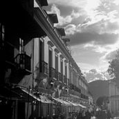 Otra perspectiva de San Cristóbal de las Casa, Chiapas . Un proyecto de Teoría del color, Fotografía digital, Fotografía Lifest, le, Fotografía en exteriores, Composición fotográfica, Iluminación fotográfica, Fotografía, Autorretrato Fotográfico y Fotografía de estudio de Daniel Gutiérrez Vargas - 16.08.2025