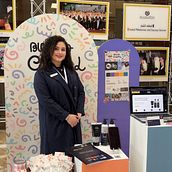 BuildaCurl . Communication, Content Marketing, Digital Marketing, Facebook Marketing, Growth Marketing, Instagram Marketing, Marketing, and Social Media project by Dima Arnaout - 08.17.2025