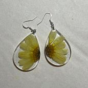 Aros con prensado botanico. Ein Projekt aus dem Bereich Erweiterungsentwicklung, Schmuckdesign, DIY, H und werk von Pia - 06.09.2025