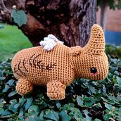 Proyecto curso Diseño y creación de amigurumis . % Soledad Buey Mayoral tarafından hazırlanan Sanat ve El Sanatları, O, uncak Tasarımı, Kendin Yap, El, af Sanatları, Tığ işi, Amigurumi, Ve Tekstil Tasarımı projesi - 09.22.2025