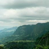 Filmacion con Drones. Un proyecto de Cine, Cine, vídeo, televisión y Realización audiovisual de camilo_paezquintero - 27.09.2025