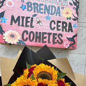 Florecer . Social Media, Digital Marketing, Content Marketing, Facebook Marketing & Instagram Marketing project by Brenda Estrella Meléndez Cortes - 10.06.2025