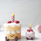 Jelly Cat Cake Candle. Arts, and Crafts project by Michelle Kim - 10.13.2025