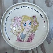 Mi proyecto, plato Candy. Un proyecto de Cerámica, Artesanía, Bellas Artes, Ilustración tradicional y Pintura a la acuarela de Romelia Yañez - 28.10.2025