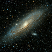 ejercicio conexión. Traditional illustration, and Design project by Benjamin Toro - 11.08.2025