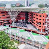 Newsletter universitario. Communication, Content Marketing, Cop, writing, Digital Marketing, Growth Marketing, and Writing project by lmsalic - 11.19.2025