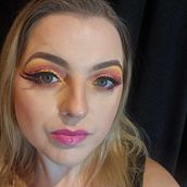 Creating 10 Instagram Makeup looks. Makeup, Arts, Crafts, Social Media, and Mobile Photograph project by Vita Blažaitienė - 12.27.2025