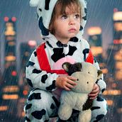 Intro canal. Animation, 2D Animation, Collage, and Video Editing project by Mary Marcano Colmenares - 12.29.2025