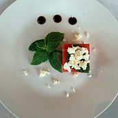 Amuse Bouche. Instagram, Food St, ling, and Food Photograph project by Dani Venter - 01.05.2026