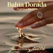 Bahía Dorada. Graphic Design, Packaging, Br, ing, Identit, and Product Design project by Rosa Gonzales - 01.11.2026