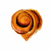 ROLLO DE CANELA. Photograph project by estoesyummi - 01.15.2026