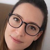 Servicios digitales. Un proyecto de Br, ing e Identidad, Diseño gráfico, Diseño para Redes Sociales y Diseño Web de Jesica Rodriguez - 23.01.2026