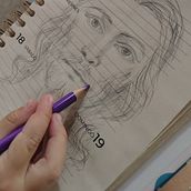 Cristo. Boceto en papel común. Un proyecto de Dibujo artístico, Dibujo, Dibujo de Retrato, Sketchbook y Bocetado de carla_caprio - 01.02.2026
