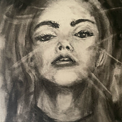 Artistic Charcoal Portrait. Un progetto di Illustrazione tradizionale, Belle arti, Disegno, Disegno di ritratti, Disegno realistico e Disegno artistico di Bernadette Mether - 18.02.2026