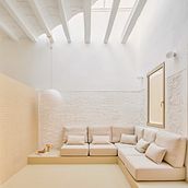 Malet. Architecture, Interior Decoration, Interior Architecture & Interior Design project by Santa Arquitectura - 03.02.2026