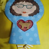 Lula de mi corazón. Un proyecto de Ilustración tradicional, Diseño de personajes, Diseño de juguetes, Art toy y Creatividad con niños de Claudia Pérez - 22.04.2026