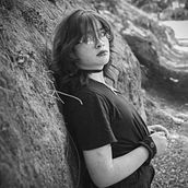 La niña que comienza a ser mujer. Portrait Photography, Digital Photography, Fine-Art Photography, and Lifestyle Photography project by alejandroocaranza1982 - 05.02.2026