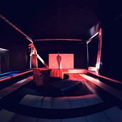 A model box for "The Arrival".. Un proyecto de Escenografía de SUHNSUKE IMAI - 10.05.2026