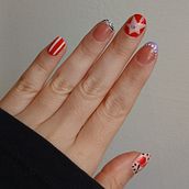 Cool Nails. Pintura decorativa, Design, Ilustração tradicional, Pintura, e Pattern Design projeto de Paula Bianco - 19.05.2026